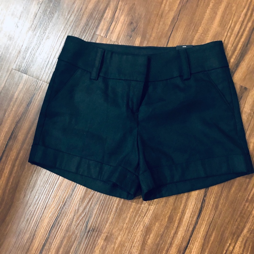 NWT Express Dress Shorts Black Size 2
